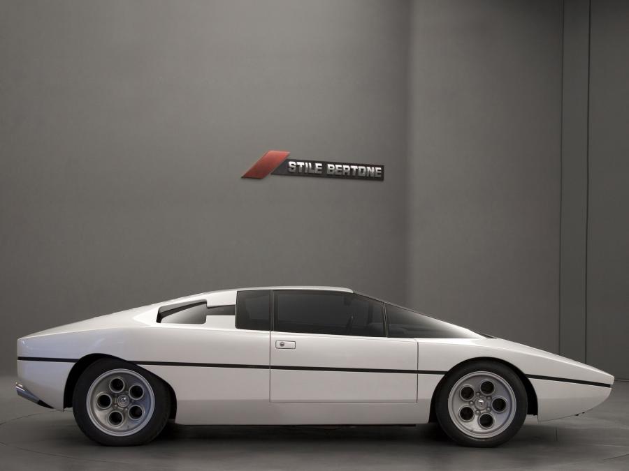  Lamborghini Bravo P114 Concept 1974 года  (фото 7 из 42)